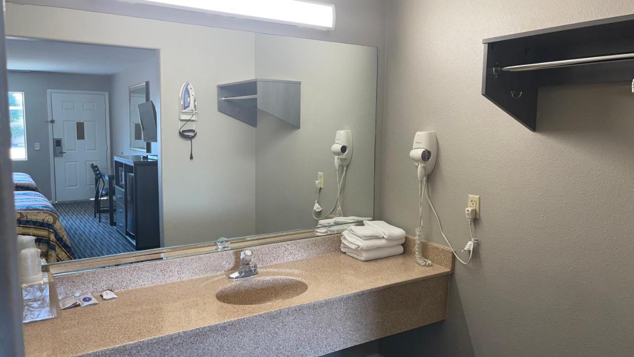 Executive Inn And Suites Хьюстон Экстерьер фото